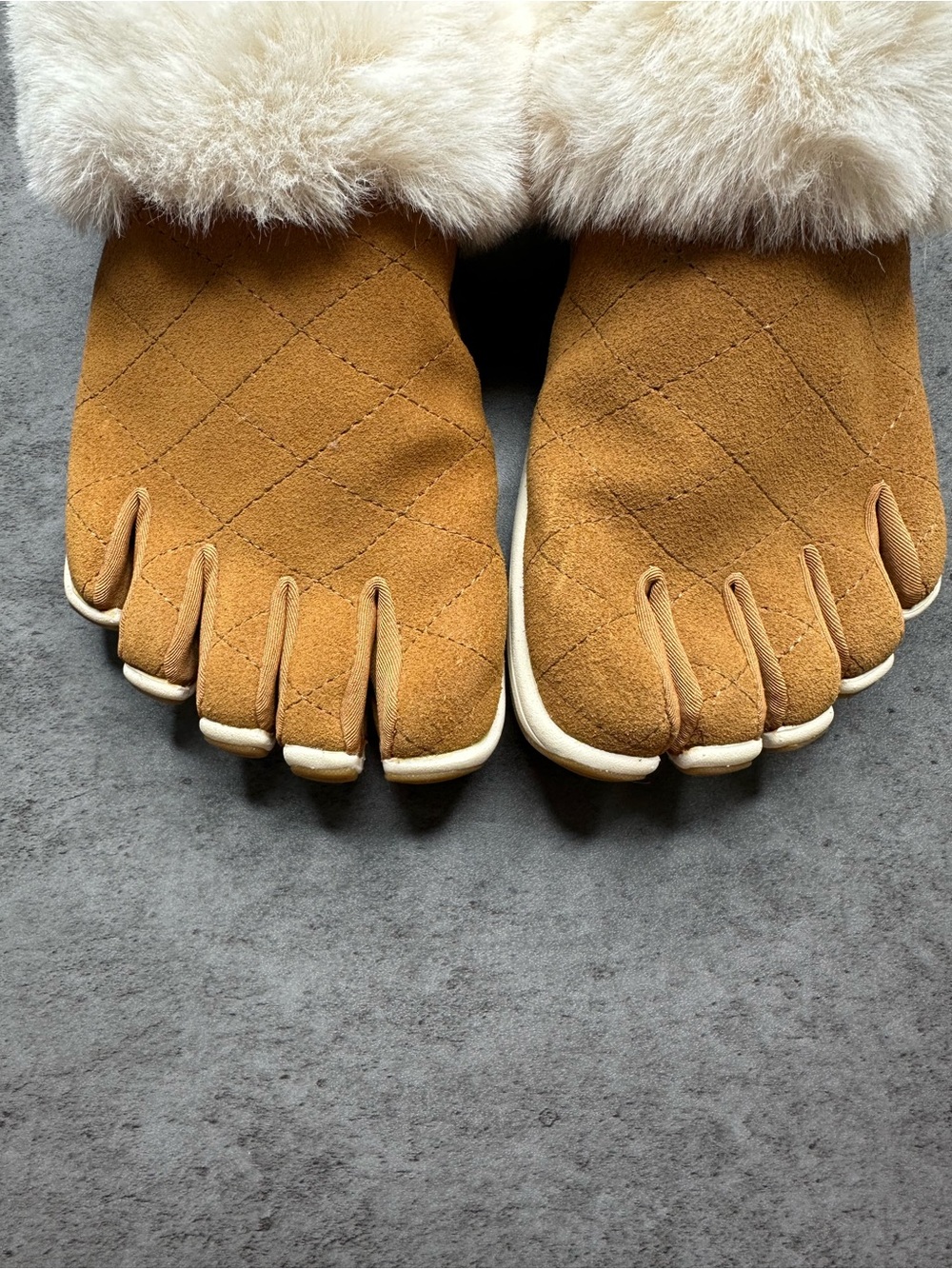 Peluva Zen Barefoot Toe Slippers Women’s US 9 Camel Leather Faux Fur - Picture 2 of 6